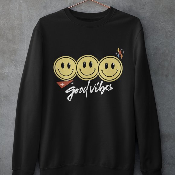 Smiley Face SweatShirt, Good VibesT-shirt, Smiley Minimal Shirt, Retro - Picture 7 of 9